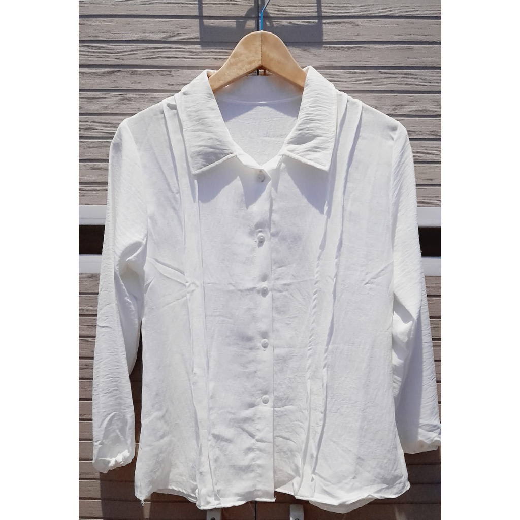 Kemeja lengan panjang crinkle garis