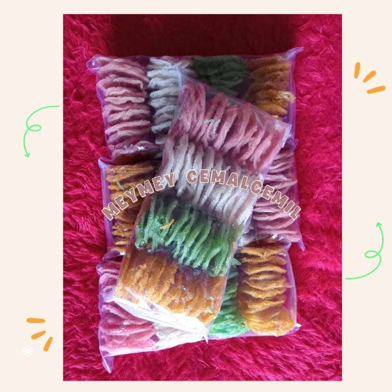 

Kerupuk Renggining mentah (MeyMey_CemalCemil)