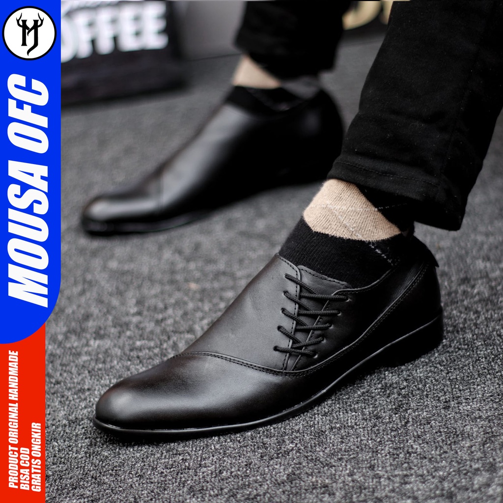 Sepatu Pantofel Kerja Kantor Kulit Asli Formal Hitam Pria Mousa Megan