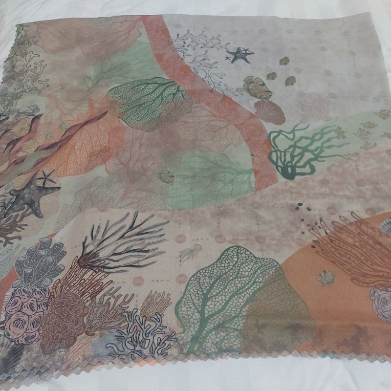 rahina hijab segiempat