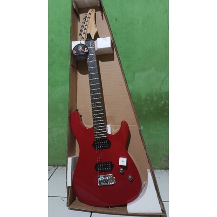 Gitar Samick SS71