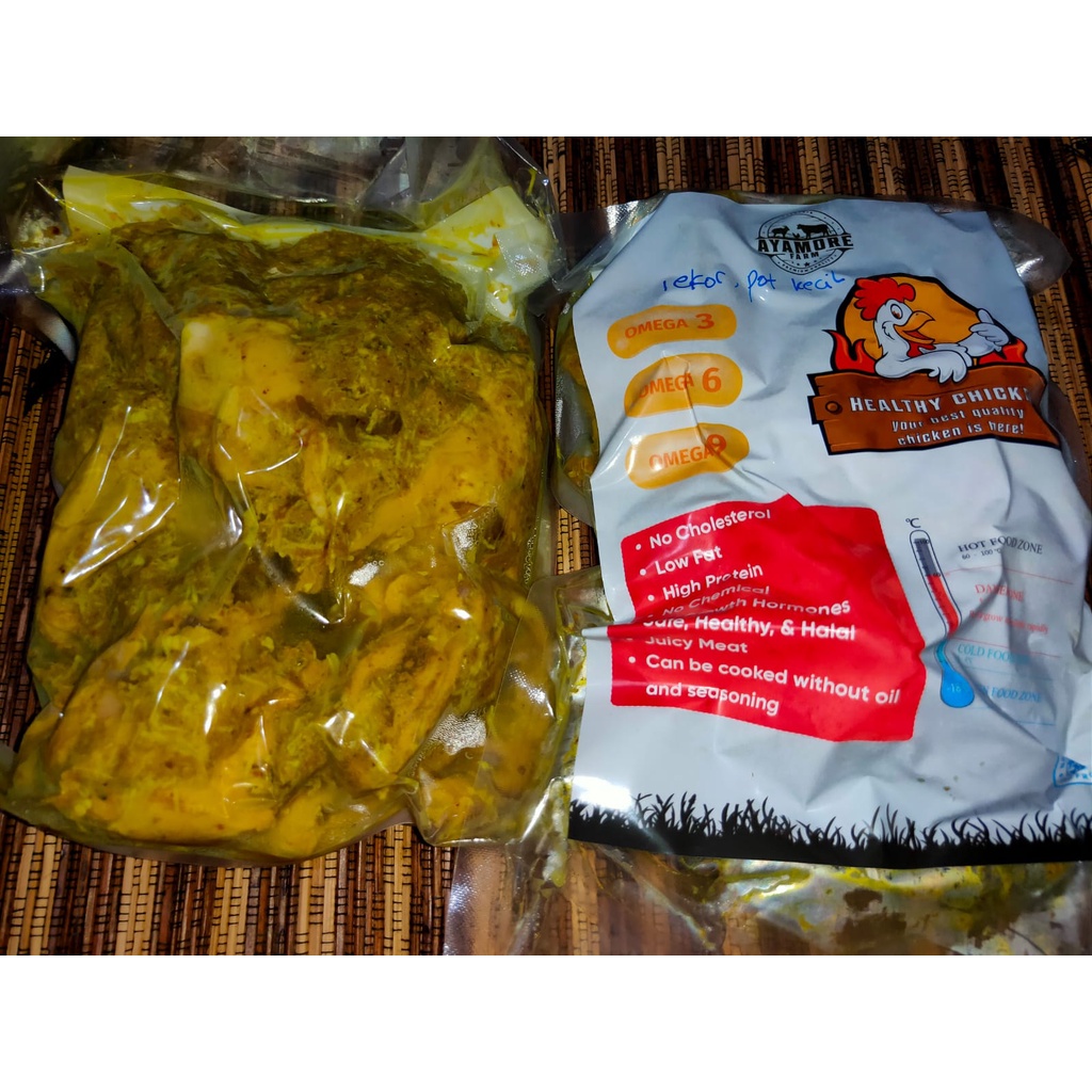 

Ayam Bumbu Kuning Serundeng