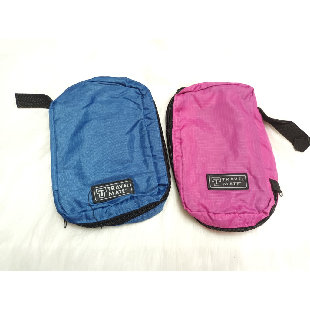 TRAVEL MATE TOILETRIES BAG