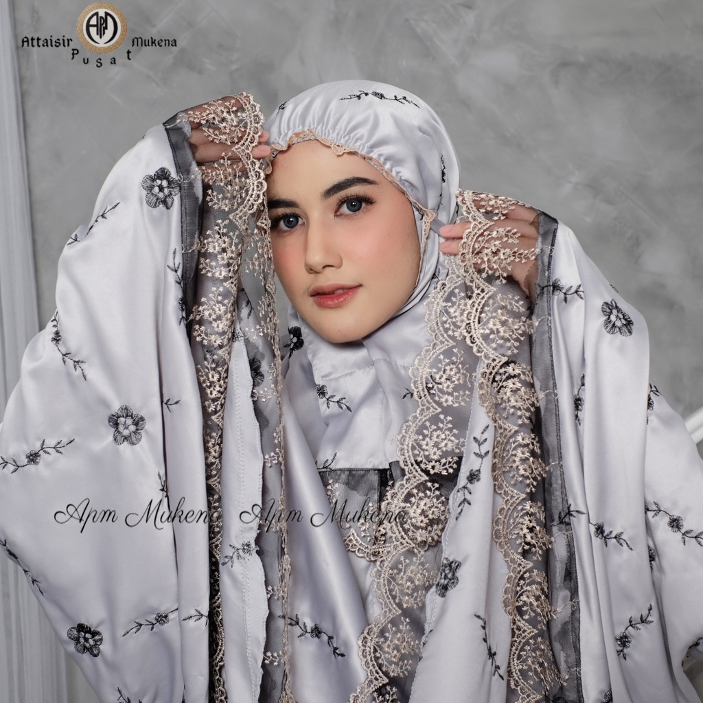 APM MUKENA - MUKENA PUTIH DEWASA LATANSA VELVET BORDIR RENDA TILE ARABIAN MUAT TINGGI BADAN 180cm BERAT BADAN 95kg PREMIUM