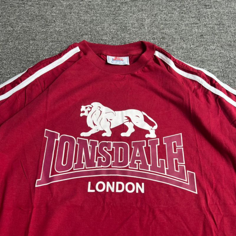 KAOS LONSDALE MERAH FULL TAG LABEL CASUAL HYPE