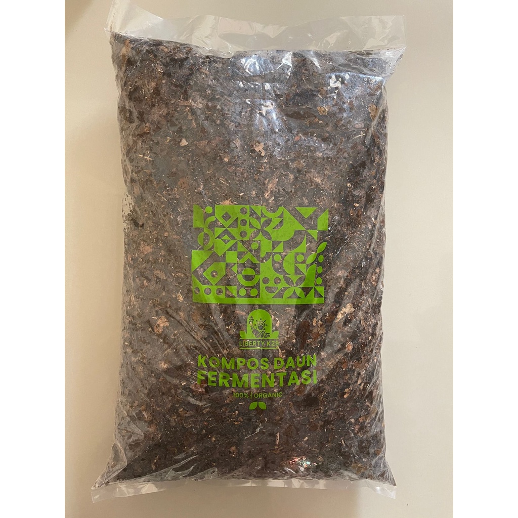 Pupuk Kompos 100% Daun Kering Difermentasi