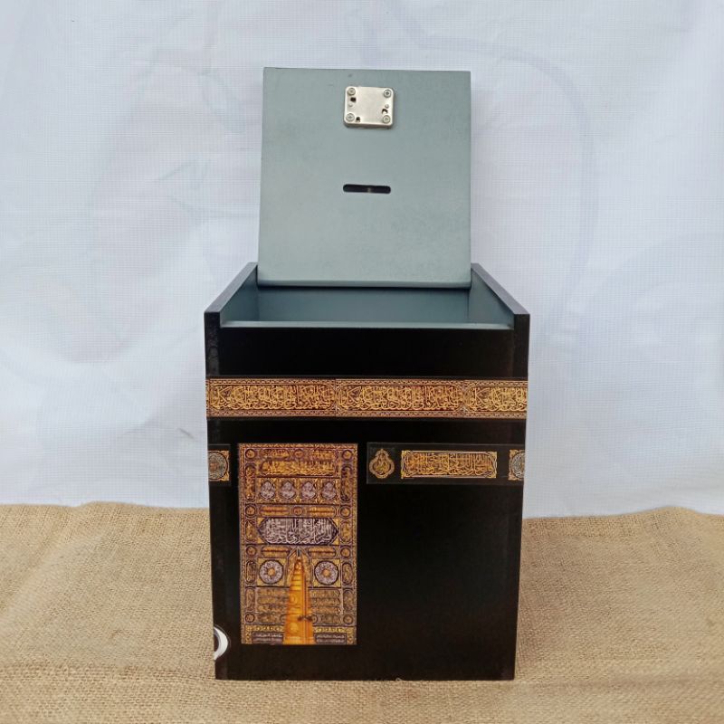 Celengan Kabah Ukuran Jumbo tempat menabung miniatur kabah/piggibank ukuran jumbo dengan kunci