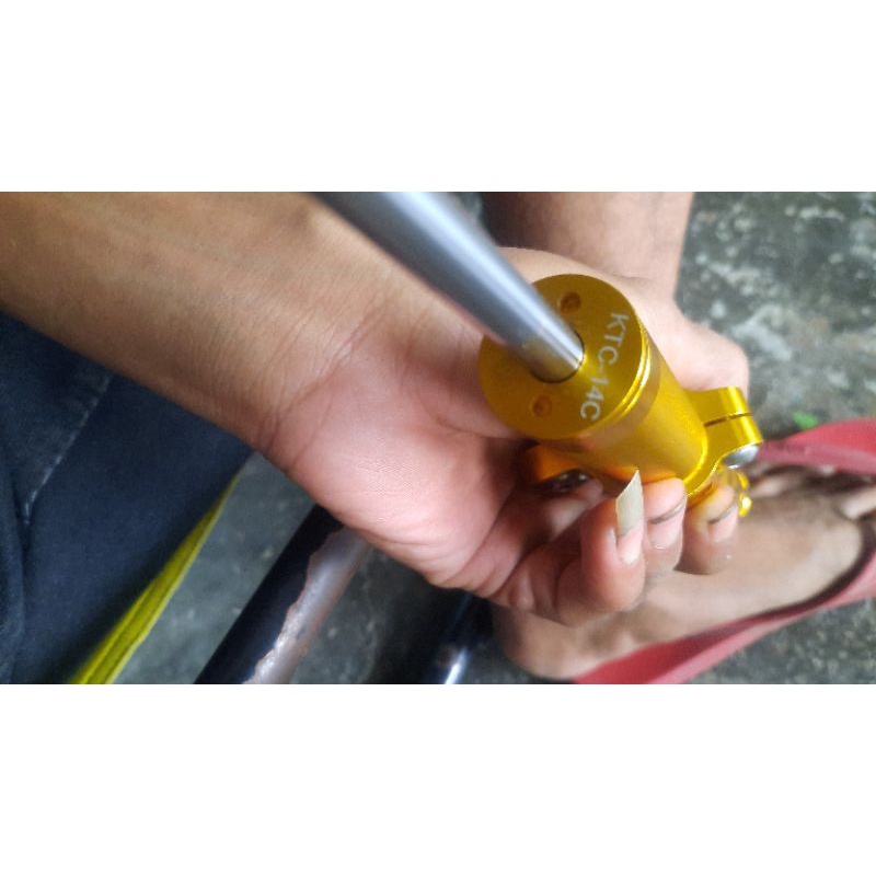 steering damper ktc original