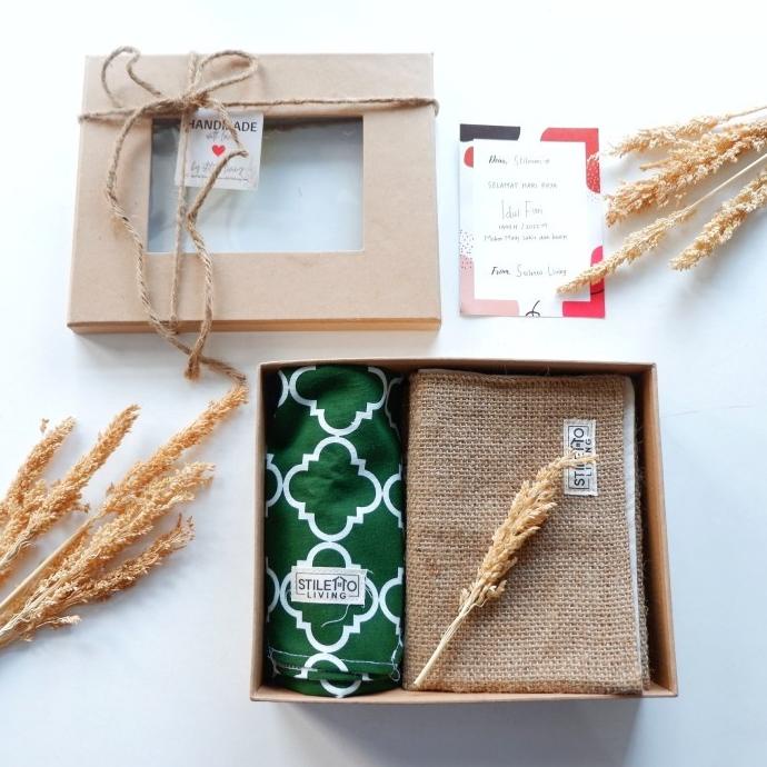 

Semeru Hampers - Bingkisan Kado Hantaran Pernikahan Parcel Lebaran Istanasembakoo