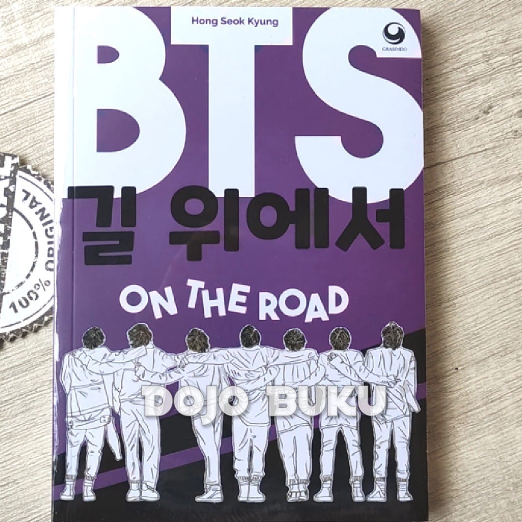 Buku BTS On The Road by Hong Seok Kyung