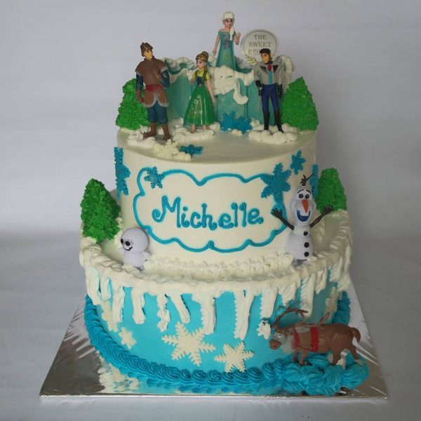 

Kue Frozen 2 Tingkat