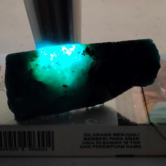 bahan batu bacan doko full kristal super HQ, batu yg dikirim sesuai foto, kode49