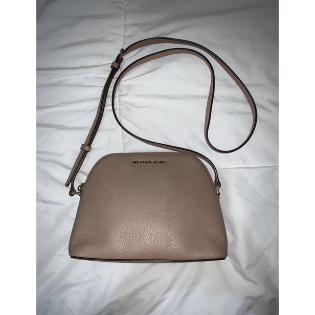 Sling bag MK preloved