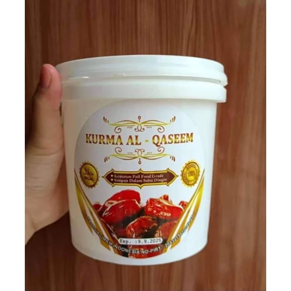 

Kurma Al Qaseem / Kurma Sukari Al Qassim (kemasan ember) - Exp 2026 - Stok Baru