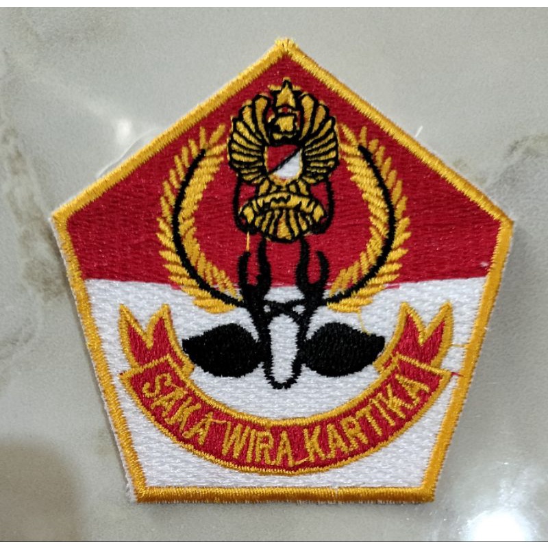 BET / BADGE BORDIR SAKA WIRA KARTIKA