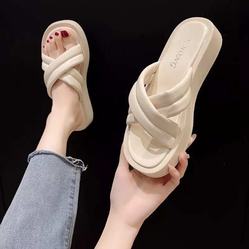 Platform Sandal slop wanita sole tinggi empuk kasual kekinian AM 01