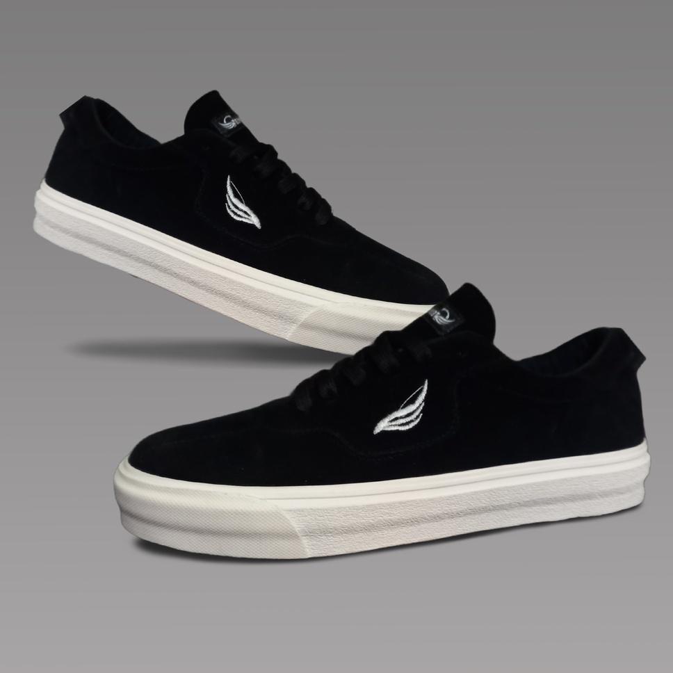 LANGSUNG KIRIM Sepatu Sneakers Original Geovinco Gloves Hitam Shoes Sekolah Pria Kasual Formal Santa