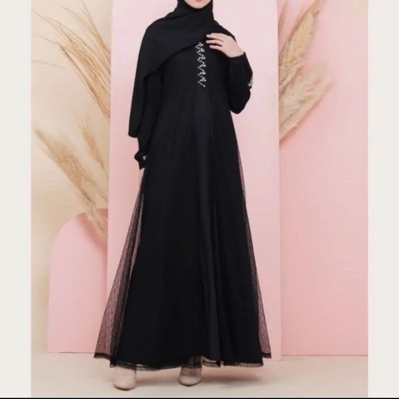 New Manika Dress Black & Pink size M by House Of Amee