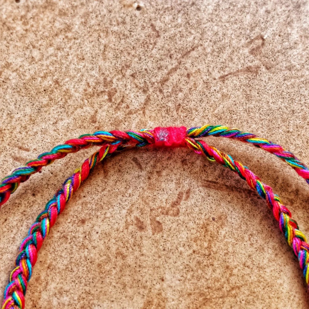 IRIS RION - KING OF RANBOW / Gelang Rambut Sedana Khas Bali / Gelang Tali Jalin / Gelang Khas Bali / Oleh Oleh Bali Murah / Gelang Batu / Gelang Aura /  / Gelang Tali Simple / Craftdewata