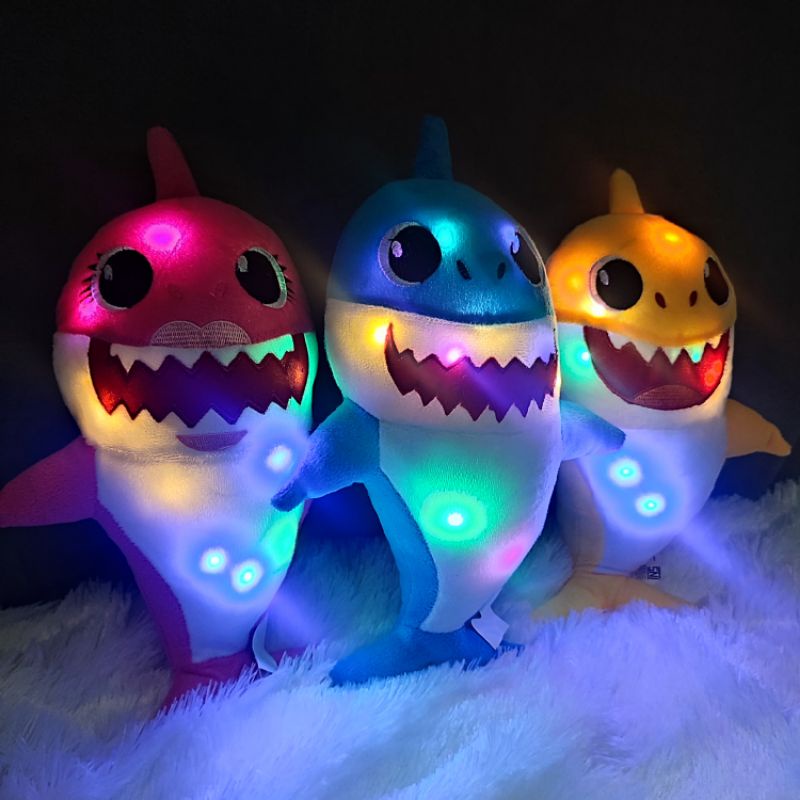 Boneka Baby Shark Dengan Lampu Lucu dan Imut / Baby Shark Doll