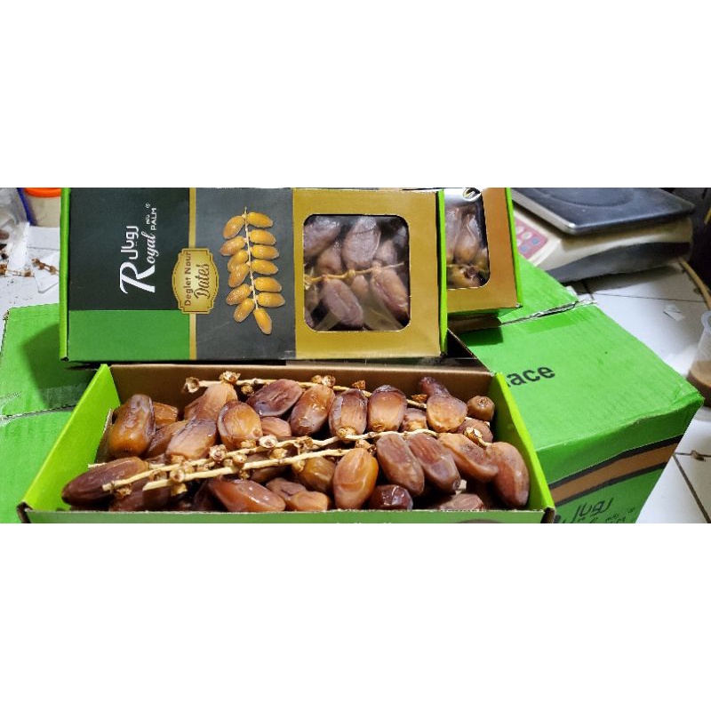 

kurma tangkai new royal palm 500gr(exp-2028
