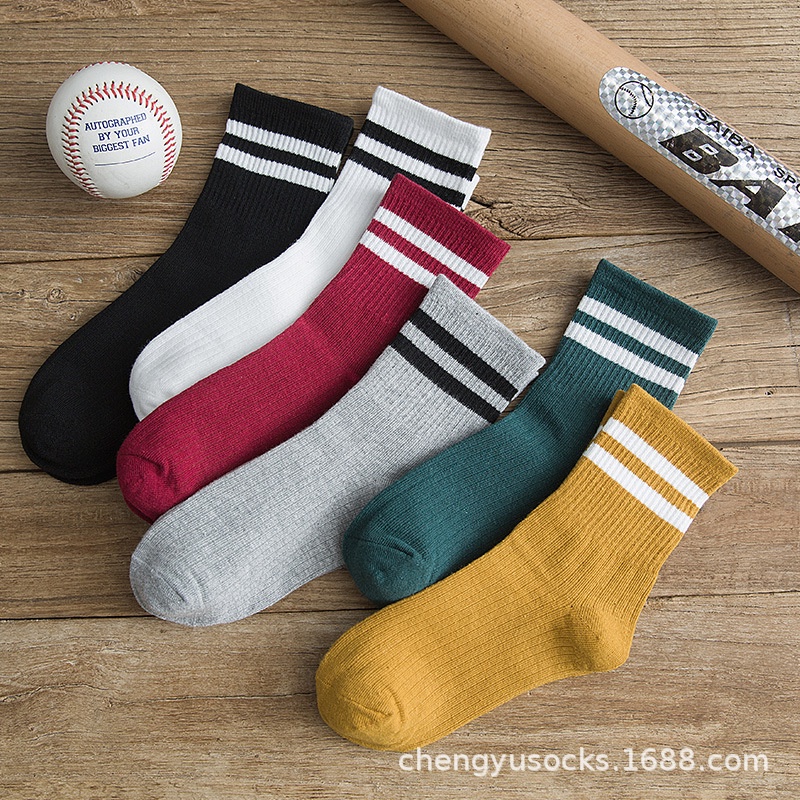 Kaos Kaki Korea Style Casual Sport Motif Garis Bahan Katun Warna Polos Medium Sock U16 KS07 V3