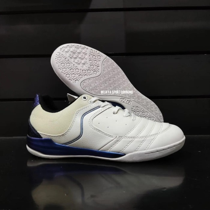 {MentariStore} sepatu futsal bomsala willow wht/blk bahan kulit original - Putih 40 Limited