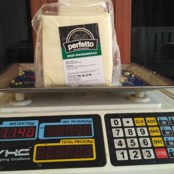 

℮ Perfetto mozarella 1kiloan ♚