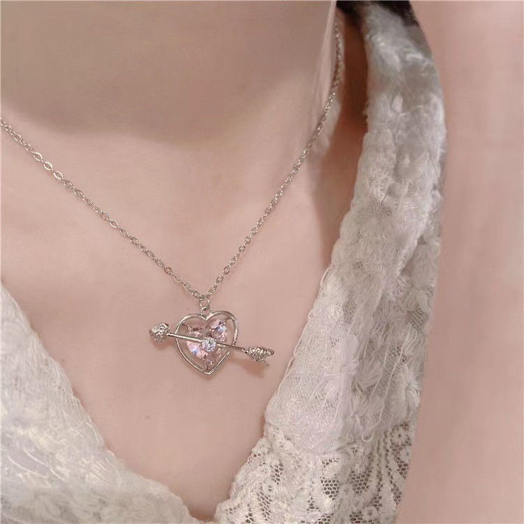 Korea Ins Kalung Rantai Klavikula Bentuk Hati Love Cupid's Arrow Untuk Wanita Set Gelang Desain Pink