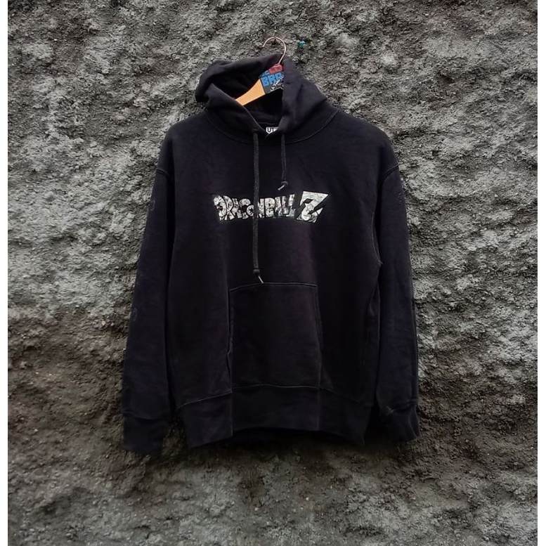 Hoodie Uniqlo x Dragon Ball Second Pria Wanita
