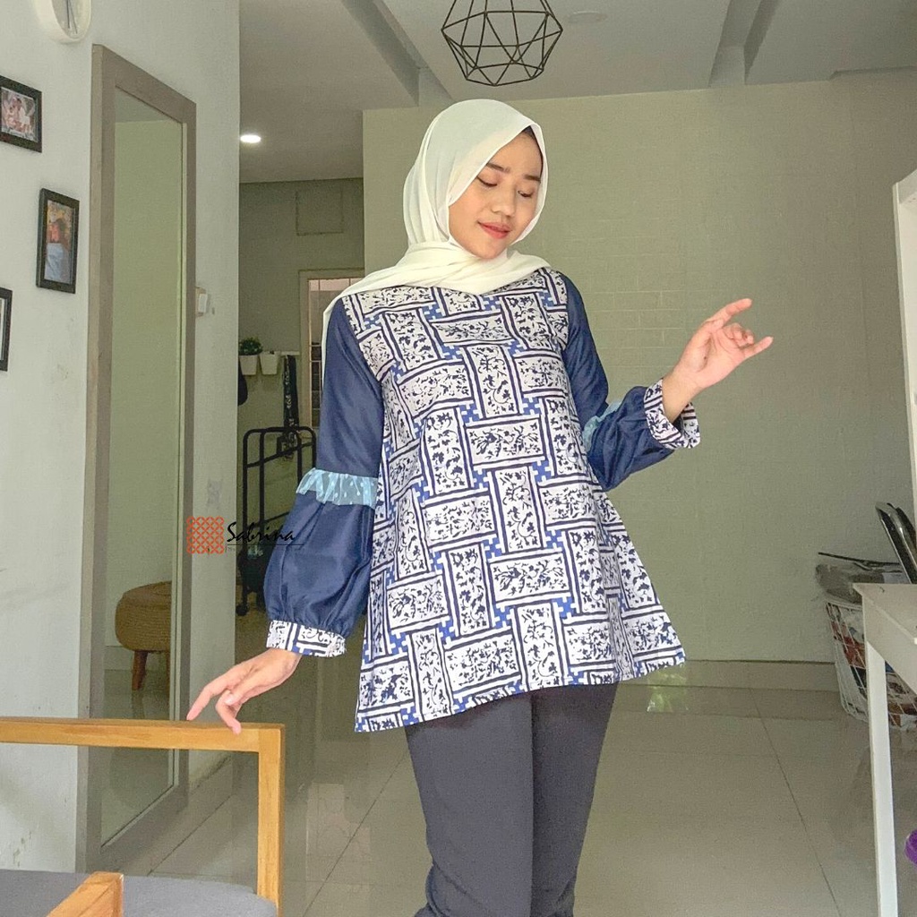 Kyara Blouse Batik Wanita Modern Kekinian Cap Katun Navy Elegan