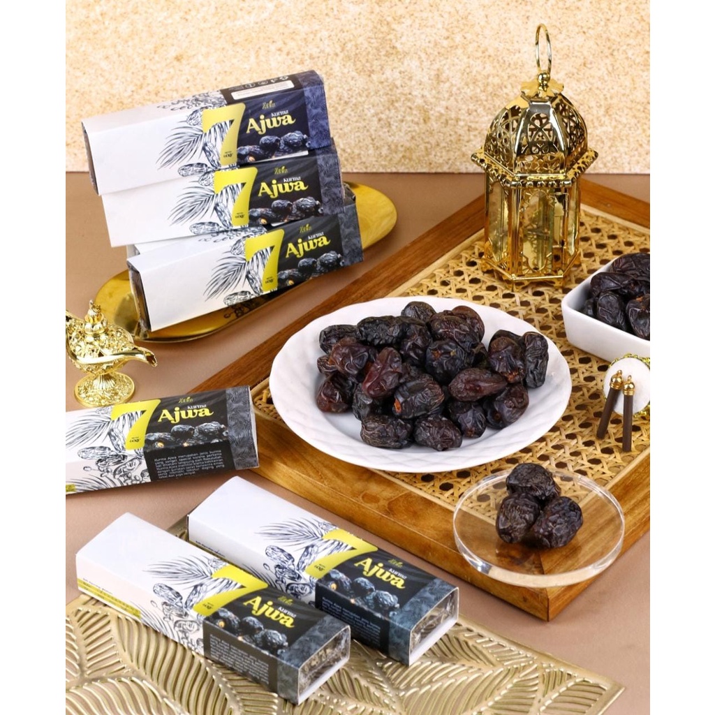 Kurma Ajwa 7 Butir Super Jumbo Premium - Kurma Ajwa 7 Butir - Kurma Ajwa Castle Farm