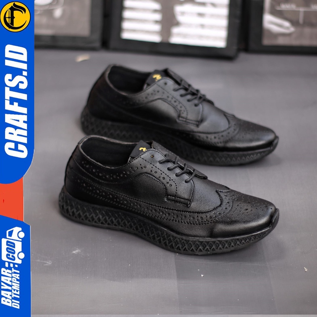 Sepatu Casual Pria Sepatu Sneakers Hitam Kerja Crafts Coyote
