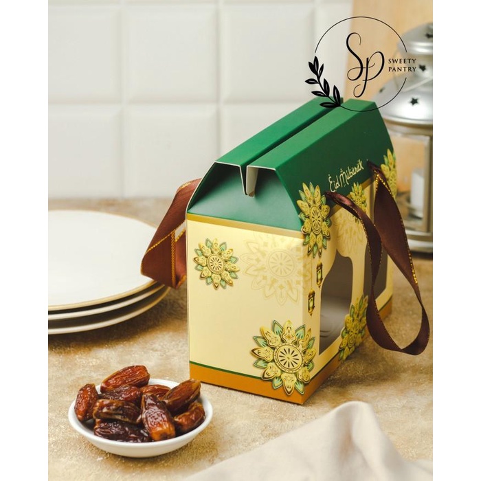 

Sabrina - Dus Box Packaging Kotak Toples Hampers Lebaran Idul Fitri 057