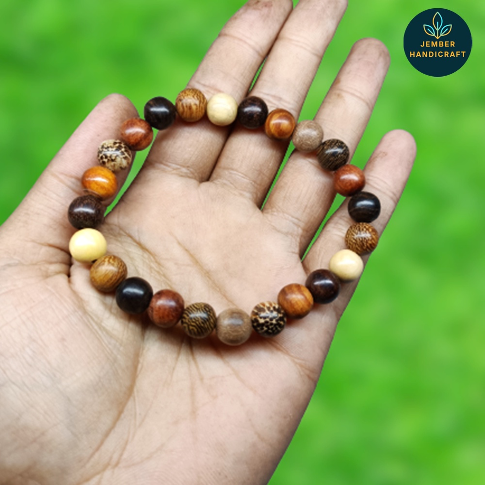 Gelang kombinasi kayu bertuah