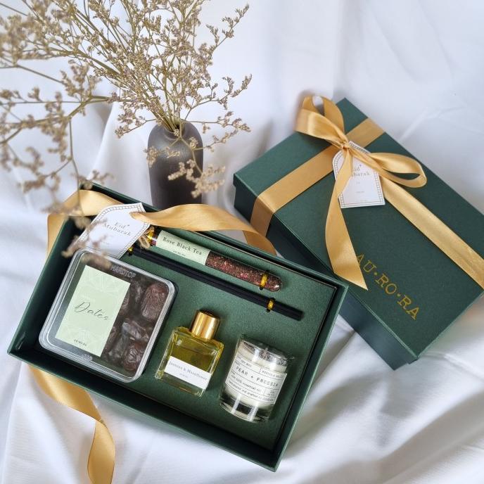 

Aurora Premium Hardbox Hampers - Perfect For Christmas Hampers Lebaran