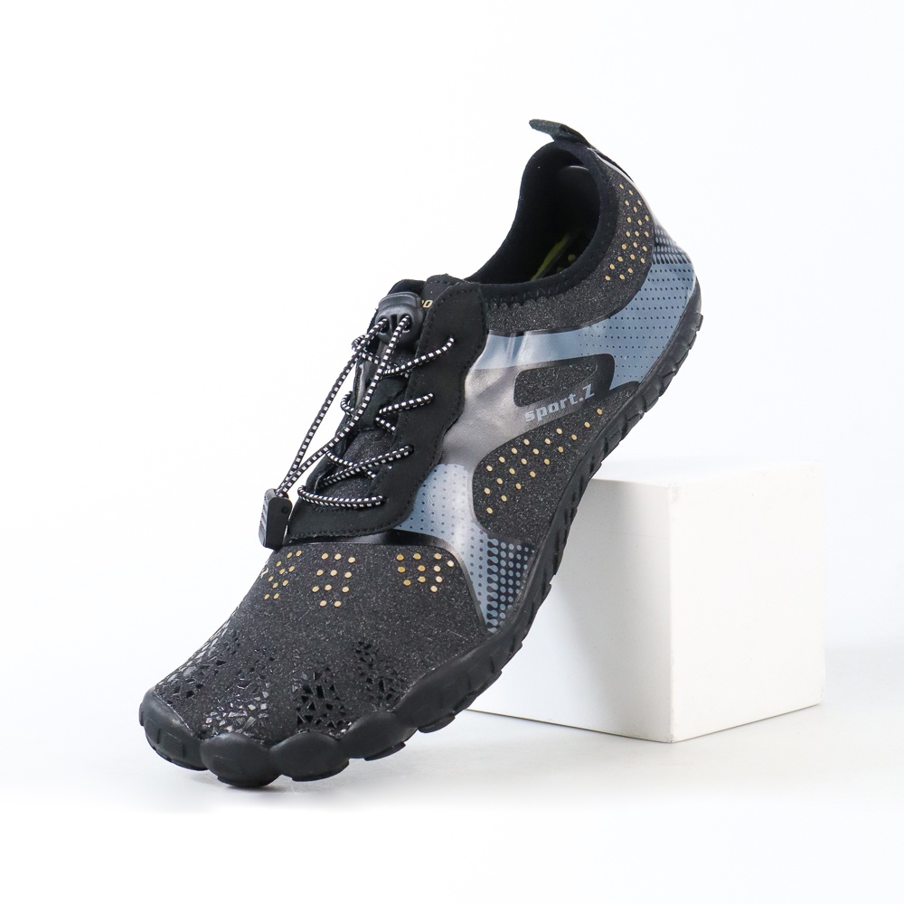 SportStationOutlet SAGUARO Sepatu Pantai Olahraga Air Aqua Shoes 42 - SG1901 - Black