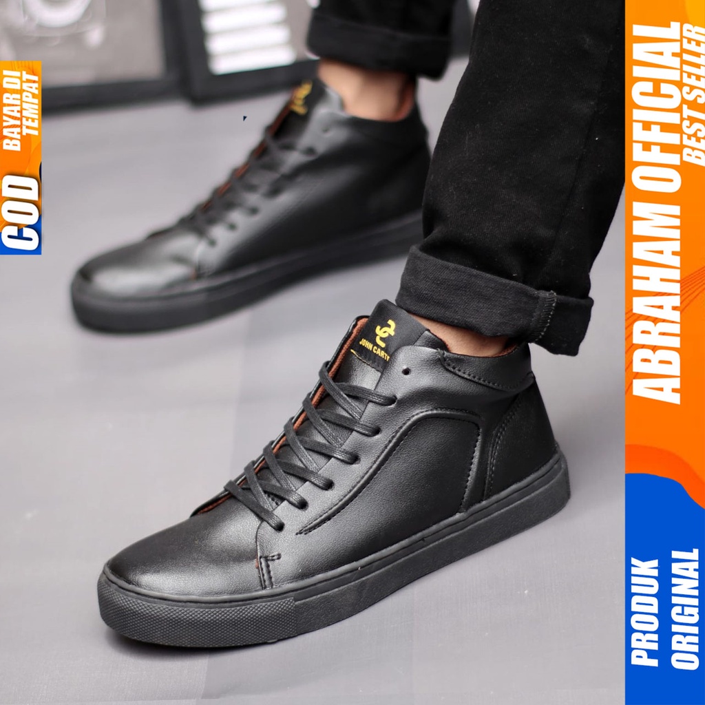 Sepatu Kasual Pria Sneakers Hitam Polos Kerja Kuliah Abraham Predo