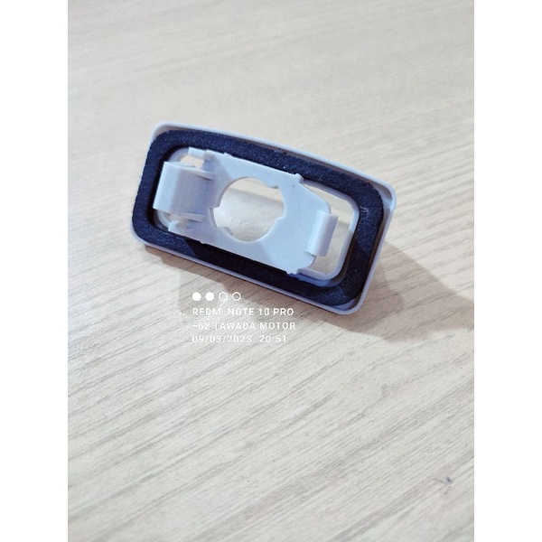 LAMPU BAGASI PLAT NOMOR BELAKANG TOYOTA SIGRA CALYA AVANZA XENIA