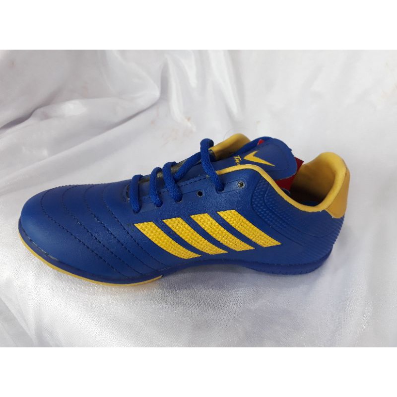 Sepatu Futsal Anak TMaxBarca FL 33 - 36