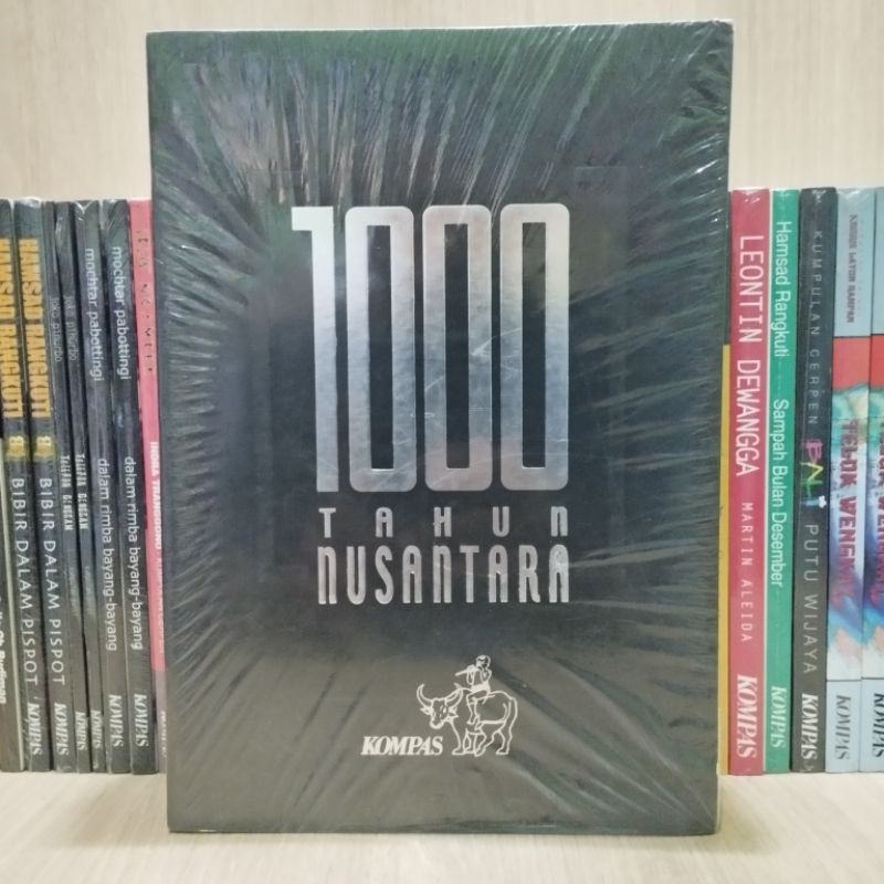 Buku 1000 Tahun Nusantara