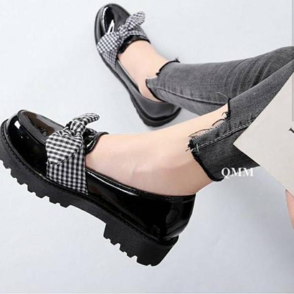Terbaik Docmart slofy / sepatu docmart wanita / sepatu dokmar wanita / Sepatu Wanita [BISA COD] 