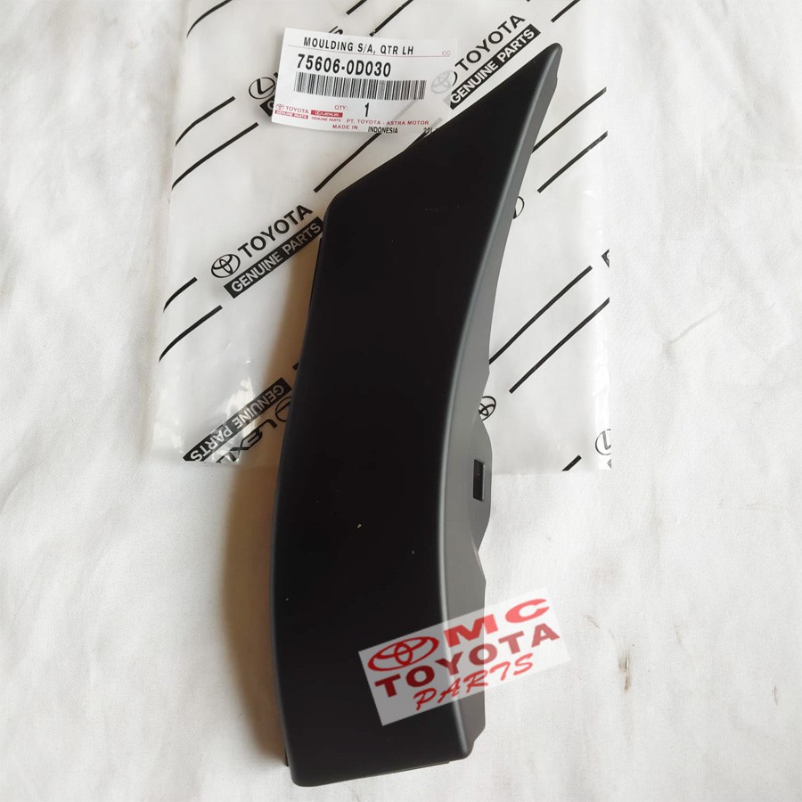 Cover Moulding Quarter Samping Pintu Kiri Toyota Sienta 75606-0D030