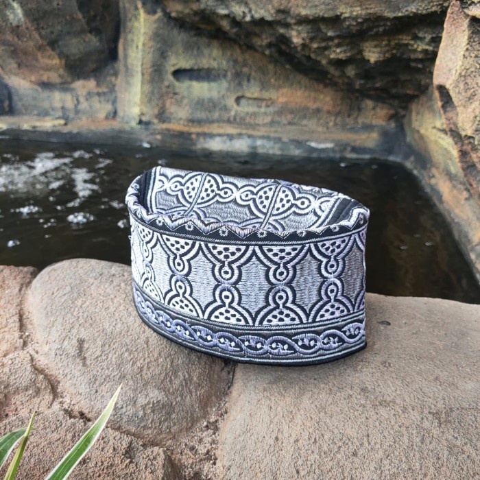 PROMO PECI OMAN PECI BANGLADES PECI KOPYAH OMAN BANGLADASE PECI KOPIAH OMAN - PUTIH, 5 TERBARU TERLA