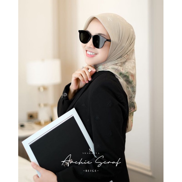 New Arrival 
Archie Scarf 
(Square Motif)
by shArarea