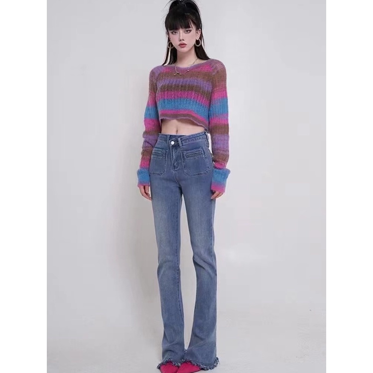 Red Malas Angin Pelangi Bergaris Sweater Wanita Musim Semi 2023 Baru Bahasa Perancis High-End Rasa Desain Niche Pullover Rajutan Top