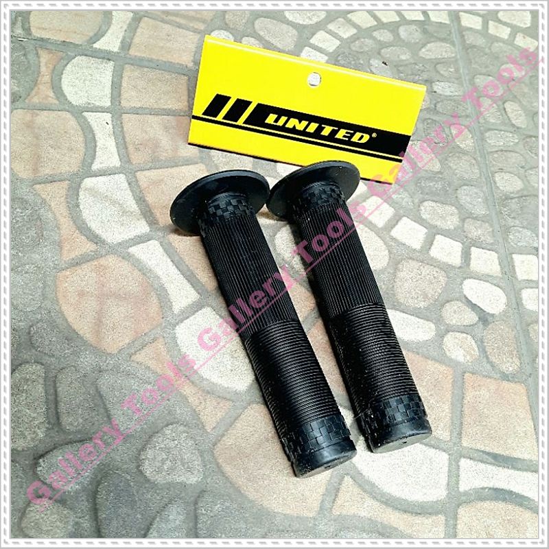 GRIP HANFLAT BMX UNITED 037 BLACK TAIWAN Sepeda aksesoris sparepart