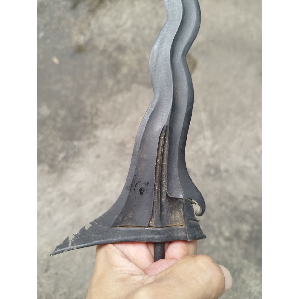 Keris Luk 13 Sengkelat pamor Keleng