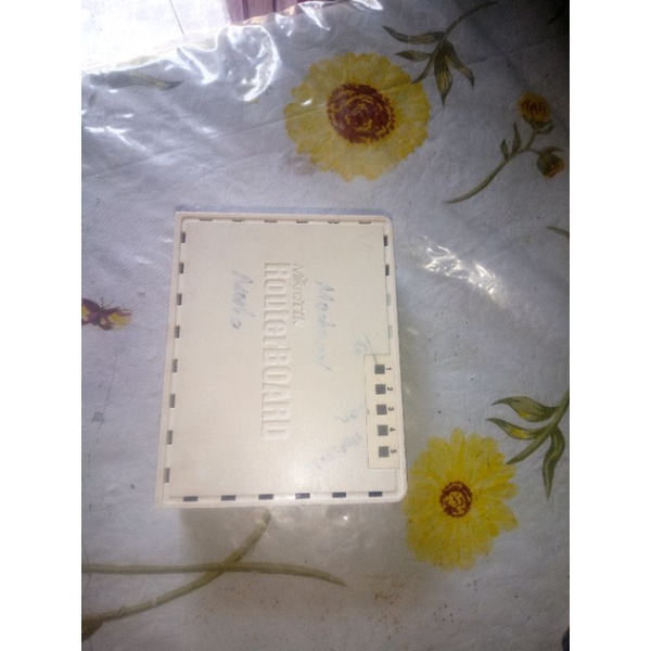 Mikrotik rb750 bekas normal