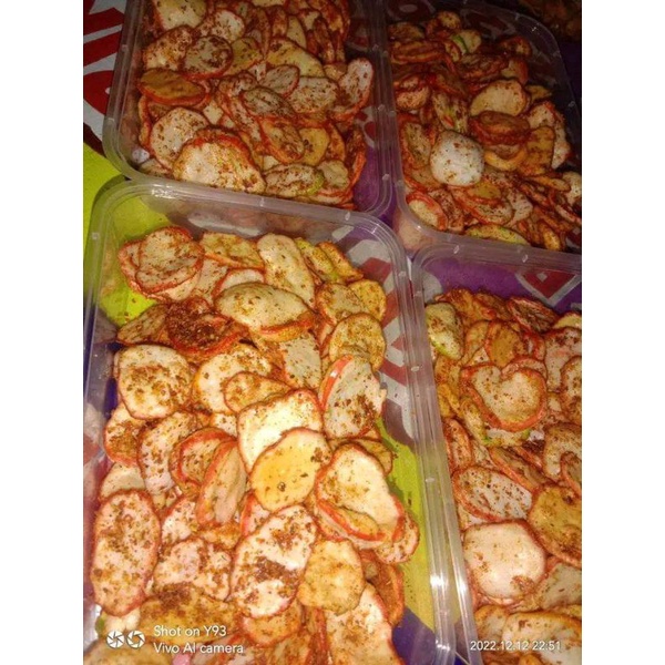 

keripik seblak pedas